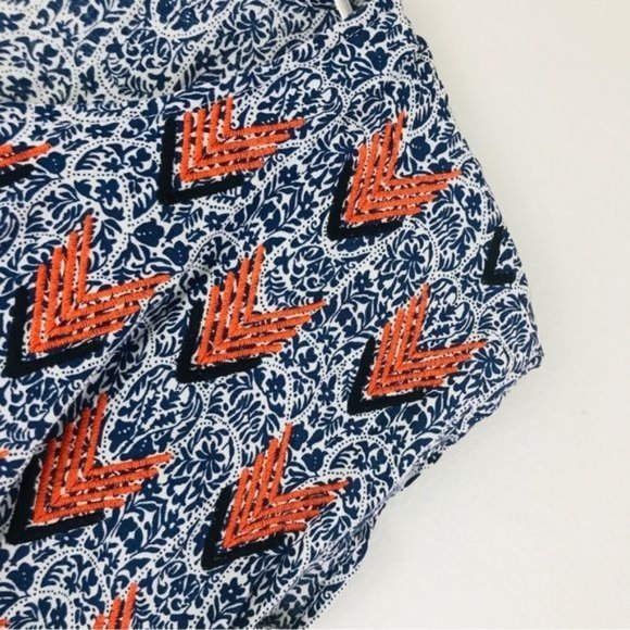 THML Floral Print Embroidered Arrows Top Size Small - Picture 2 of 7